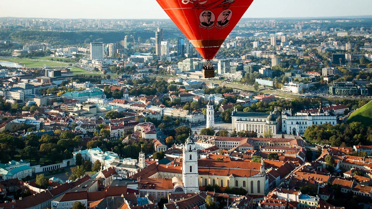 Aerial view of the Palace of the Grand Dukes and the red-roofed buildings of Vilnius.