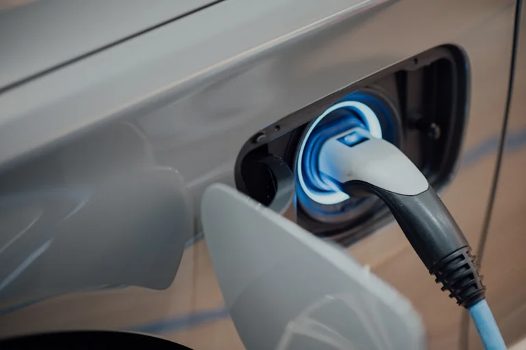 Stoke-on-Trent adds EV chargers for residents without driveways